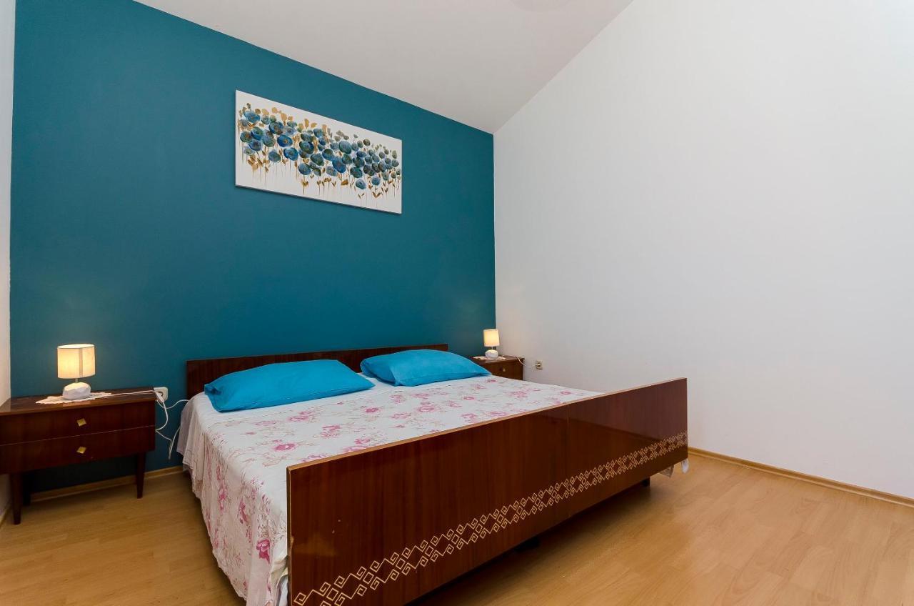 Apartments Milka Слатине Экстерьер фото