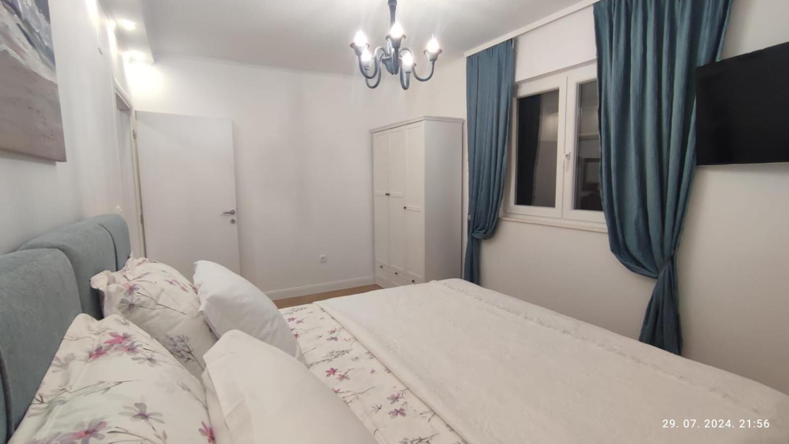 Apartments Milka Слатине Экстерьер фото